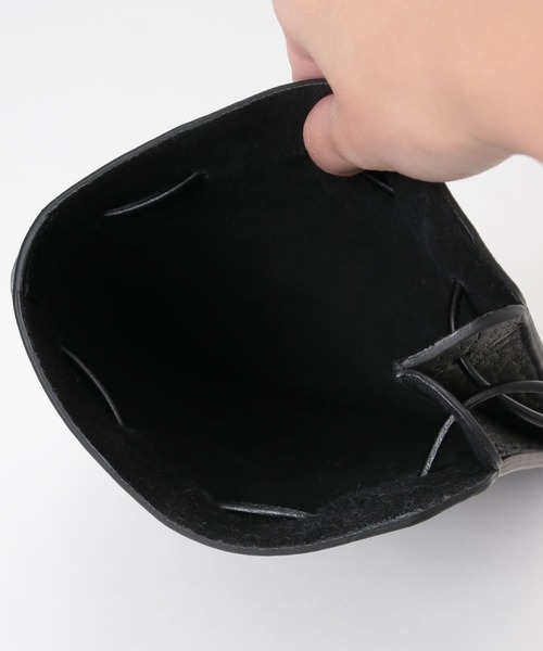 ITTI(イッチ)の「ITTI HERRIE KINCHAKU POUCH-PM(ショルダーバッグ・レディース・ブラック・-)」の6枚目の写真