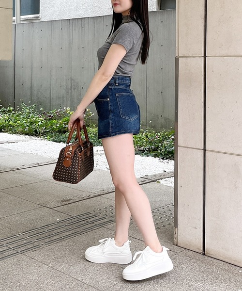 MIIA（ミーア）の「サイドギャザープチハイカットソー（Tシャツ/カットソー・レディース・ライトグレー/ブラック/オフホワイト・FREE）」の9枚目の写真