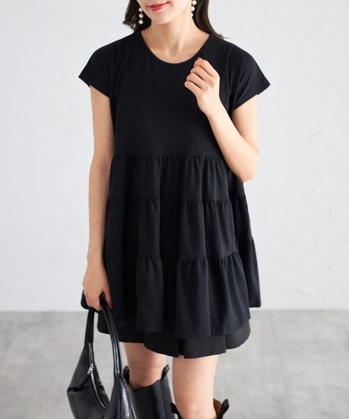 tocco closet(トッコ クローゼット)の「【ZOZO限定】ティアードチュニックトップス(Tシャツ/カットソー・レディース・チャコール/モカ/ブラック/グレイッシュベージュ・M)」の1枚目の写真