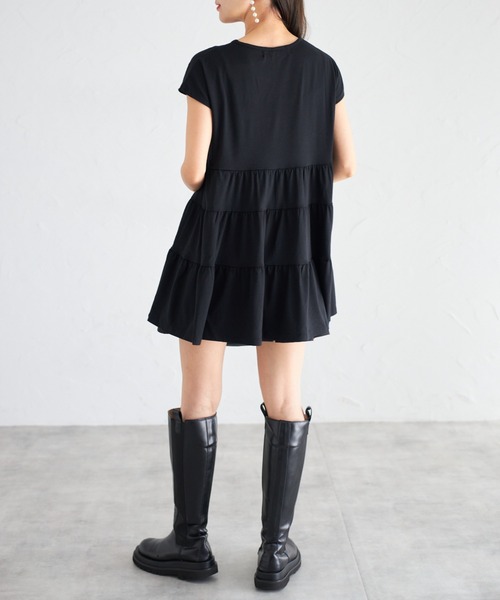 tocco closet(トッコ クローゼット)の「【ZOZO限定】ティアードチュニックトップス(Tシャツ/カットソー・レディース・チャコール/モカ/ブラック/グレイッシュベージュ・M)」の11枚目の写真