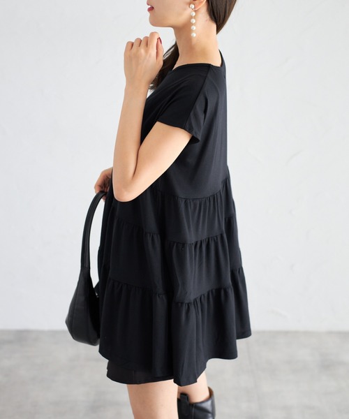 tocco closet(トッコ クローゼット)の「【ZOZO限定】ティアードチュニックトップス(Tシャツ/カットソー・レディース・チャコール/モカ/ブラック/グレイッシュベージュ・M)」の13枚目の写真