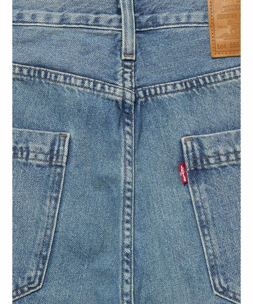 Levi's(リーバイス)の「Levi's/リーバイス 555 リラックスストレート ユーティリティ(デニムパンツ・メンズ・インディゴブルー/ブラック・W33 L32/W34 L32/36/W28 L32/W29 L32/W30 L32/W31 L32/W32 L32)」の18枚目の写真