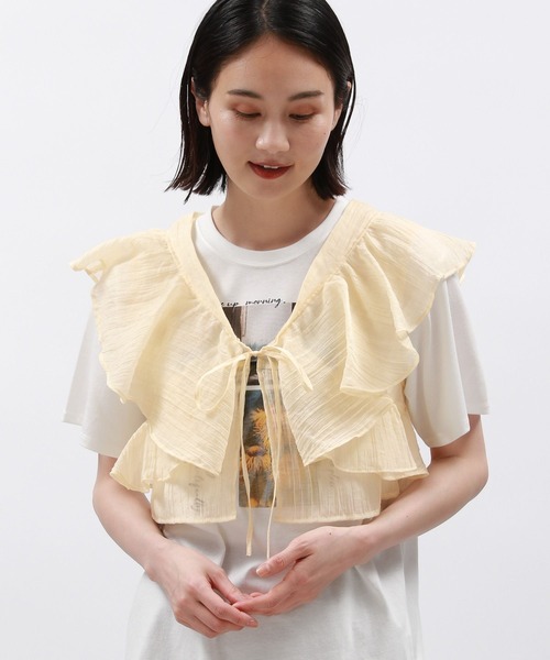 LAKOLE(ラコレ)の「フリルビスチェ / 127590(ベスト・レディース・ブラック/グレー/オフホワイト・FREE)」の1枚目の写真