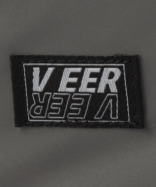 KiU（キウ）の「KiU/キウ FULL REF MESSENGER BAG/フルリフレクターメッセンジャーバッグ（ショルダーバッグ・メンズ・グレー/ブラック・ONE SIZE）」の7枚目の写真