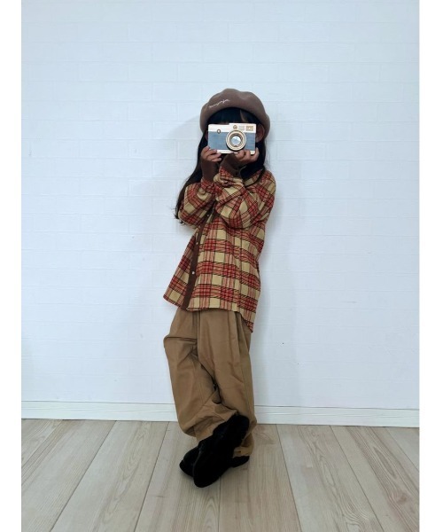Moujonjon（ムージョンジョン）の「タータンチェック柄ネルシャツ（シャツ/ブラウス・キッズ・ネイビー/ベージュ・90/100/110/120/130/140）」の15枚目の写真