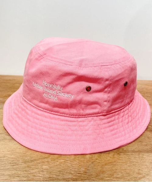 【URBAN ISLAND SOCIETY/アーバンアイランドソサエティ】BUCKET HAT/ワンポイントロゴバケハ(バケットハット)(ハット)|URBAN ISLAND SOCIETY(アーバンアイランドソサエティ) 【URBAN ISLAND SOCIETY/アーバンアイランドソサエティ】BUCKET HAT/ワンポイントロゴバケハ(バケットハット)(ハット)|URBAN ISLAND SOCIETY(アーバンアイランドソサエティ)