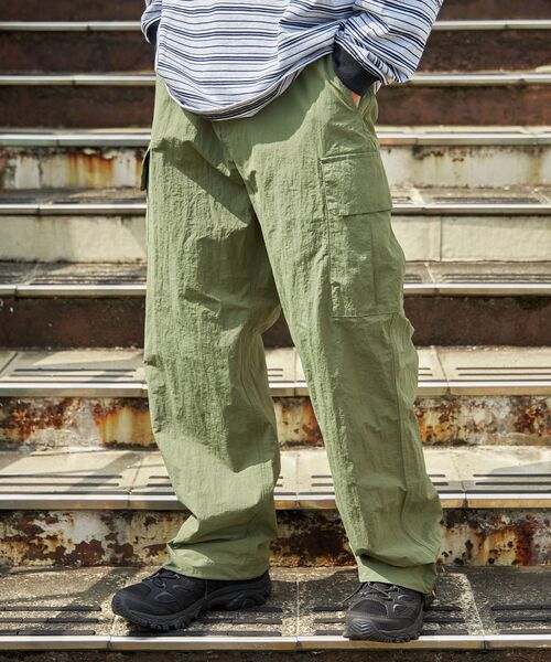 FFEIN(フェイン)】ナイロンテックワイドカーゴパンツ / ドロー