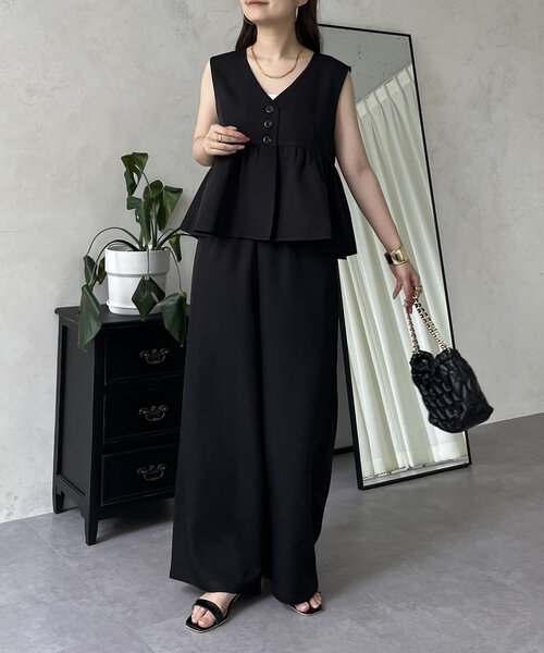 prose verse（プロズヴェール）の「【セットアップ】ショートペプラムジレ×ワイドパンツ（つなぎ/オールインワン・レディース・ブラック・MEDIUM/PM）」の13枚目の写真