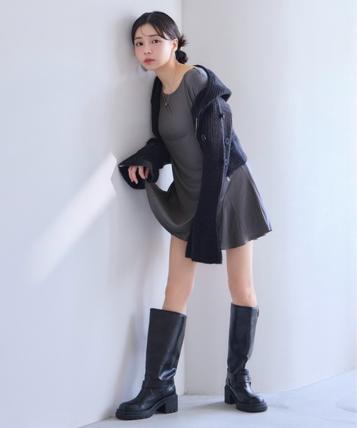 one after another NICE CLAUP(ワンアフターアナザーナイスクラップ)の「ローズニットパーカー(パーカー・レディース・ピンク/ブラック/オフホワイト・FREE)」の11枚目の写真