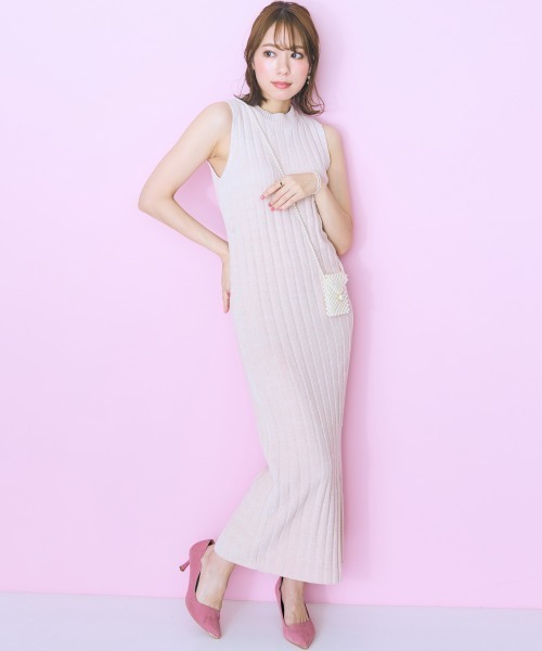 marun(マルン)の「<大きいサイズ> ラメモールリブニットワンピース marun(ワンピース・レディース・ピンク/ブラック・4L/3L/5L/LL/L)」の2枚目の写真