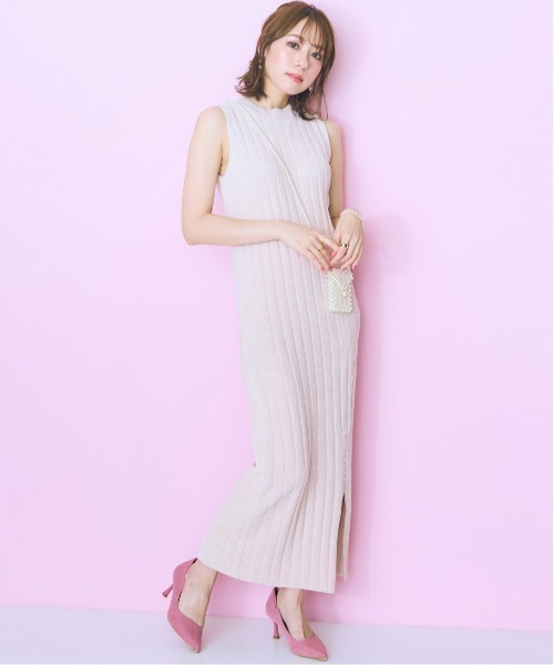 marun(マルン)の「<大きいサイズ> ラメモールリブニットワンピース marun(ワンピース・レディース・ピンク/ブラック・4L/3L/5L/LL/L)」の9枚目の写真
