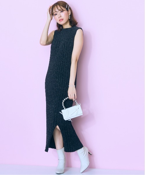 marun(マルン)の「<大きいサイズ> ラメモールリブニットワンピース marun(ワンピース・レディース・ピンク/ブラック・4L/3L/5L/LL/L)」の13枚目の写真