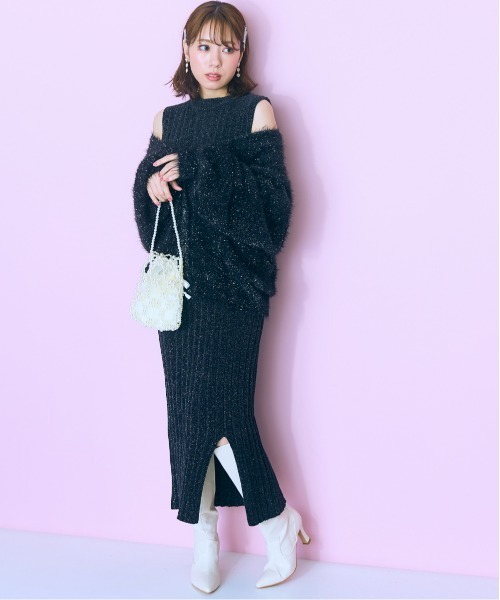 marun(マルン)の「<大きいサイズ> ラメモールリブニットワンピース marun(ワンピース・レディース・ピンク/ブラック・4L/3L/5L/LL/L)」の17枚目の写真
