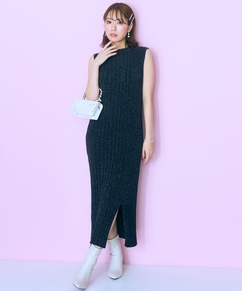marun(マルン)の「<大きいサイズ> ラメモールリブニットワンピース marun(ワンピース・レディース・ピンク/ブラック・4L/3L/5L/LL/L)」の18枚目の写真