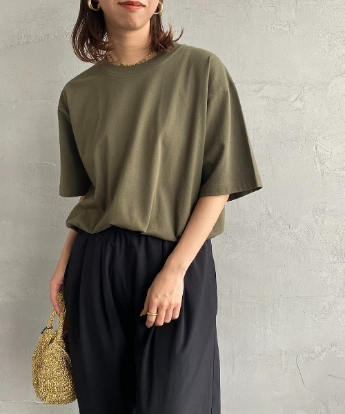 HANES（ヘインズ）の「[HANES/ヘインズ] BEEFY ショートスリーブパックTシャツ（Tシャツ/カットソー・レディース・ホワイト/レッド/ベージュ/ネイビー/パープル/グレー/ダークグリーン/ブラック/オリーブ/ダークグレー・L/XL/S/XS/M）」の7枚目の写真