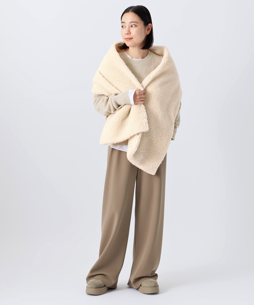 未使用 THROW スロー Boa Shawl ボアストール　ベージュ 未使用 THROW スロー Boa Shawl ボアストール ベージュ - メルカリ