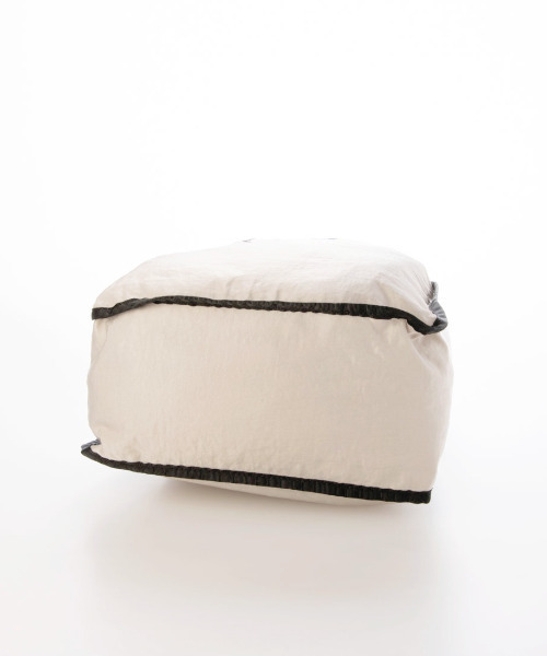 cache cache（カシュ カシュ）の「カシュカシュ cachecache / トラベルシシュウ4個セット（ポーチ・レディース・アイボリー/グレー・FREE）」の9枚目の写真