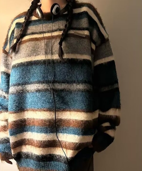 aimoha（アイモハ）の「ユニセックスボーダー配色セーター（ニット/セーター・レディース・ブルー/レッド・MEDIUM/LARGE/X-LARGE/XX-LARGE）」の4枚目の写真