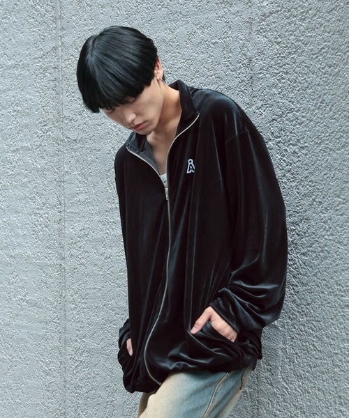 ALAND（エーランド）の「【UNISEX】ALAND／ベロアZIPジャージ（ジャージ・レディース・チャコール/ブラック・SMALL/LARGE）」の5枚目の写真