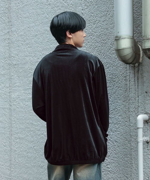 ALAND（エーランド）の「【UNISEX】ALAND／ベロアZIPジャージ（ジャージ・レディース・チャコール/ブラック・SMALL/LARGE）」の6枚目の写真