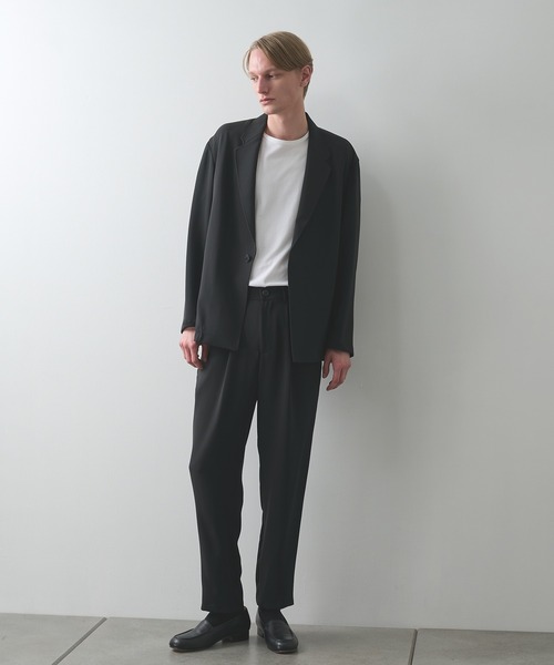 STUDIOUS(ステュディオス)の「【STUDIOUS】STAR FLEX TAPERD PANTS/シワになりにくい/ウエスト調整可能(スラックス・メンズ・ブラック/ライトベージュ・1/2)」の2枚目の写真