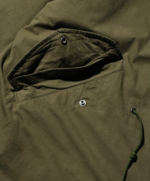 MILITARY（ミリタリー）の「【MADE IN STANDARD / メイドインスタンダード】M65 FISHTAIL JACKET（モッズコート・メンズ・オリーブ/ブラック・LARGE/MEDIUM/SMALL）」の16枚目の写真