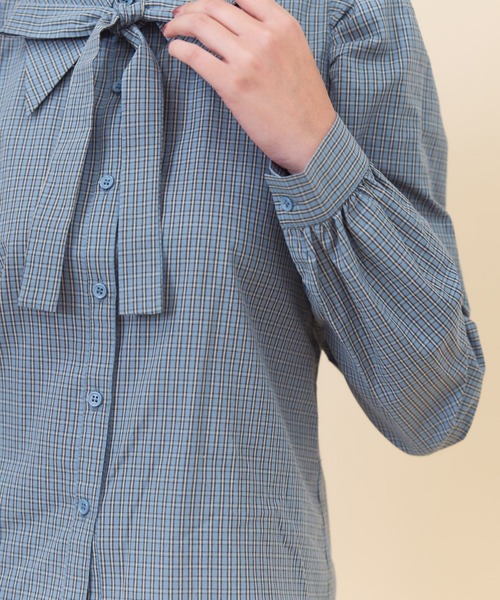 REDYAZEL（レディアゼル）の「リボンタイパフスリーブブラウス（シャツ/ブラウス・レディース・ベージュ系その他/オフホワイト/ネイビー系・FREE）」の16枚目の写真