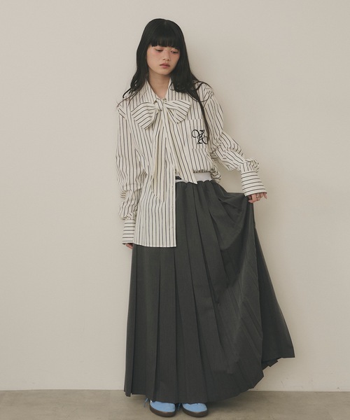 VIOLETTA（ヴィオレッタ）の「ストライプ柄ボウタイシャツ（シャツ/ブラウス・レディース・アイボリー/ブルー・FREE）」の18枚目の写真