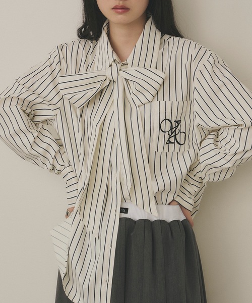 ゆきさん専用⭐︎GUCCI ゼブラ柄 ボウタイ長袖シャツ ゆきさん専用⭐︎GUCCI ゼブラ柄 ボウタイ長袖シャツ