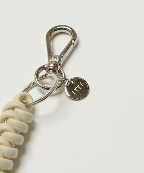 ITTI（イッチ）の「【ITTI/イッチ】CRISTY SNAKEKNOT CHARM / STCOW（ブローチ/コサージュ・メンズ・ブラック/アイボリー/バーガンディー/グレー系その他・FREE）」の13枚目の写真