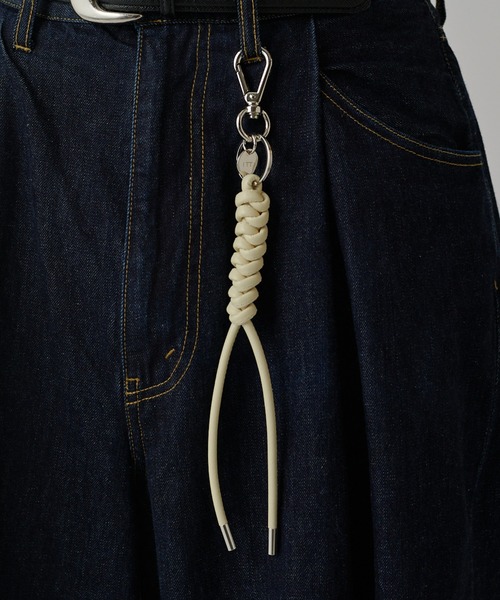 ITTI(イッチ)の「【ITTI/イッチ】CRISTY SNAKEKNOT CHARM / STCOW(キーケース/キーアクセサリー・メンズ・ブラック/アイボリー/バーガンディー/グレー系その他/ブルー系その他・FREE)」の16枚目の写真