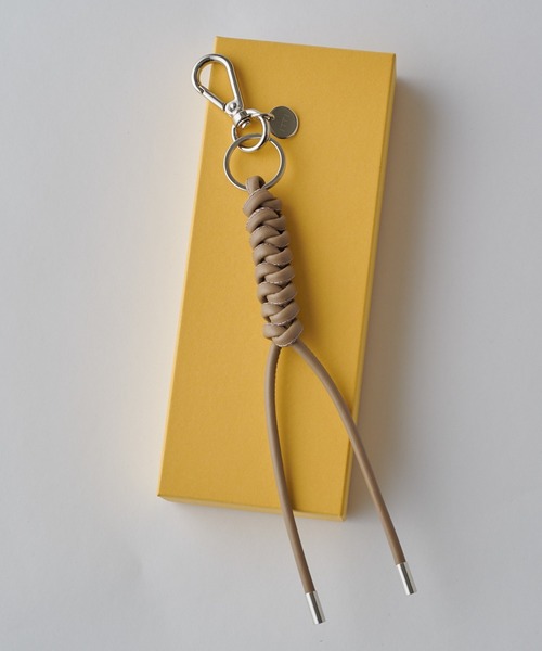ITTI(イッチ)の「【ITTI/イッチ】CRISTY SNAKEKNOT CHARM / STCOW(キーケース/キーアクセサリー・メンズ・ブラック/アイボリー/バーガンディー/グレー系その他/ブルー系その他・FREE)」の10枚目の写真