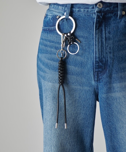 ITTI(イッチ)の「【ITTI/イッチ】CRISTY SNAKEKNOT CHARM / STCOW(キーケース/キーアクセサリー・メンズ・ブラック/アイボリー/バーガンディー/グレー系その他/ブルー系その他・FREE)」の6枚目の写真