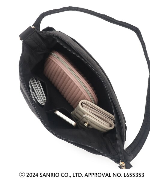 ITS'DEMO（イッツデモ）の「◆【ハローキティコラボ】ロゴキルト舟型ショルダー（ショルダーバッグ・レディース・ブラック/アイボリー/ピンク系・00）」の19枚目の写真