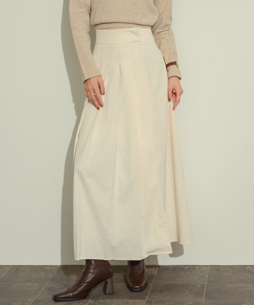 レイヤードプリーツスカート（スカート）｜NEUNA（ヌナ）