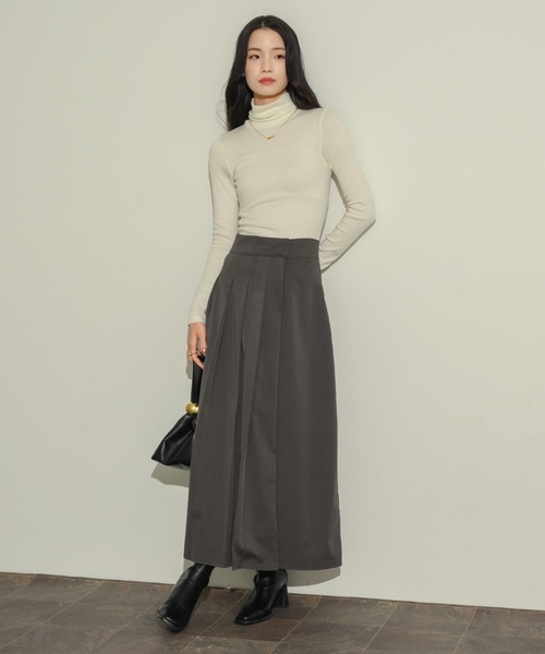 レイヤードプリーツスカート（スカート）｜NEUNA（ヌナ）