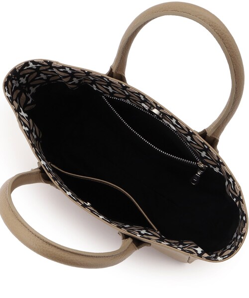 DRESSTERIOR(ドレステリア)の「【日本製】シュリンクレザーミニトート(トートバッグ・レディース・ブルー/ブラウン系その他/ブラック/イエロー/ベージュ・00)」の12枚目の写真