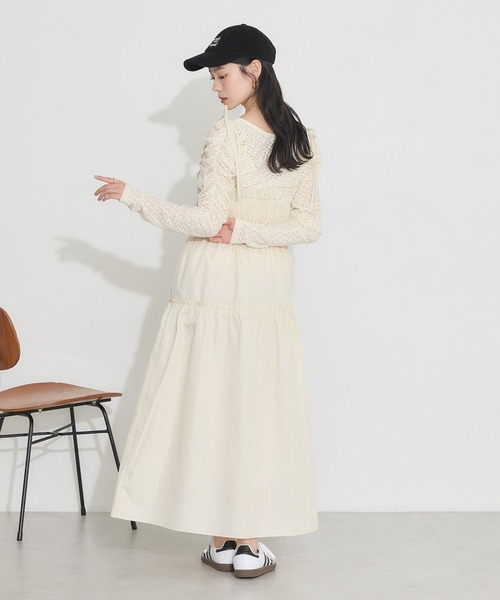 earth music&ecology（アースミュージックアンドエコロジー）の「ギャザーティアードキャミドレ（ワンピース・レディース・サックスブルー/ホワイト/イエロー・FREE）」の13枚目の写真