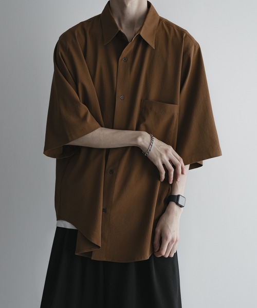 remer(リメール)の「loose Relax summer shirt / ルーズリラックスサマーシャツ《楊柳》(シャツ/ブラウス・メンズ・ブラック/キャメル/ライトグレー/ブルー/チャコールグレー/カーキ/ライトグリーン/パープル/マスタード・SMALL/X-SMALL/LARGE/MEDIUM)」の9枚目の写真