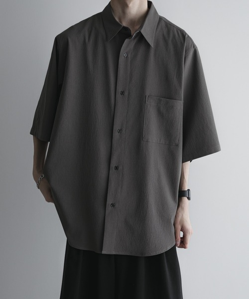remer(リメール)の「loose Relax summer shirt / ルーズリラックスサマーシャツ《楊柳》(シャツ/ブラウス・メンズ・ブラック/キャメル/ライトグレー/ブルー/チャコールグレー/カーキ/ライトグリーン/パープル/マスタード・SMALL/X-SMALL/LARGE/MEDIUM)」の1枚目の写真
