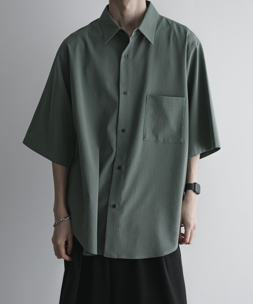 remer(リメール)の「loose Relax summer shirt / ルーズリラックスサマーシャツ《楊柳》(シャツ/ブラウス・メンズ・ブラック/キャメル/ライトグレー/ブルー/チャコールグレー/カーキ/ライトグリーン/パープル/マスタード・SMALL/X-SMALL/LARGE/MEDIUM)」の5枚目の写真
