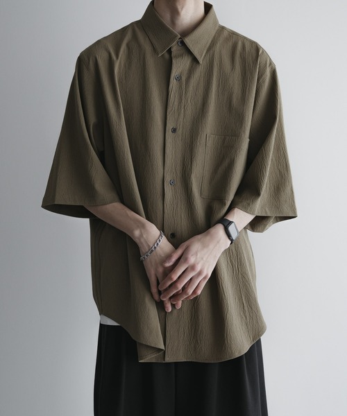 remer(リメール)の「loose Relax summer shirt / ルーズリラックスサマーシャツ《楊柳》(シャツ/ブラウス・メンズ・ブラック/キャメル/ライトグレー/ブルー/チャコールグレー/カーキ/ライトグリーン/パープル/マスタード・SMALL/X-SMALL/LARGE/MEDIUM)」の8枚目の写真