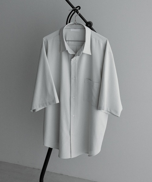 remer(リメール)の「loose Relax summer shirt / ルーズリラックスサマーシャツ《楊柳》(シャツ/ブラウス・メンズ・ブラック/キャメル/ライトグレー/ブルー/チャコールグレー/カーキ/ライトグリーン/パープル/マスタード・SMALL/X-SMALL/LARGE/MEDIUM)」の14枚目の写真