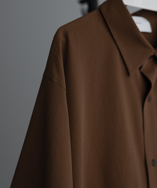 remer(リメール)の「loose Relax summer shirt / ルーズリラックスサマーシャツ《楊柳》(シャツ/ブラウス・メンズ・ブラック/キャメル/ライトグレー/ブルー/チャコールグレー/カーキ/ライトグリーン/パープル/マスタード・SMALL/X-SMALL/LARGE/MEDIUM)」の21枚目の写真