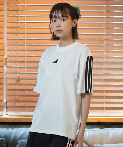 adidas(アディダス)の「adidas/アディダス スリーストライプス Tシャツ KVC57(Tシャツ/カットソー・レディース・ブラック×ホワイト/グレー×ホワイト/ホワイト×ブラック・L/M/S)」の4枚目の写真
