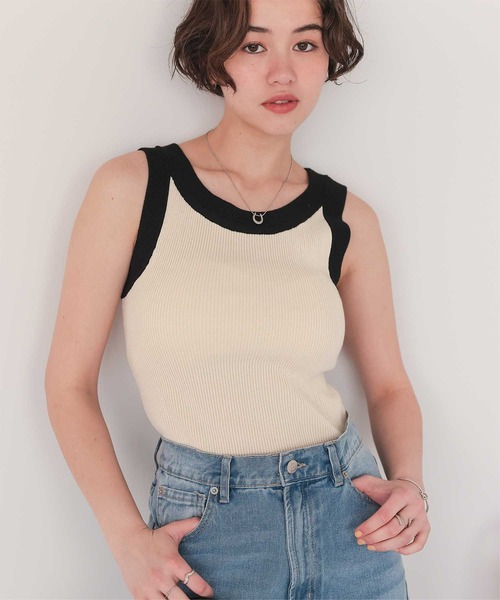 titivate（ティティベイト）の「配色リブニットタンクトップ（タンクトップ・レディース・ブラウン系その他2/ブラウン系その他/ブラック系その他/ホワイト系その他/ブルー系その他/イエロー系その他/グレー系その他/ホワイト系その他2/ブラック系その他2・L/M/S）」の2枚目の写真