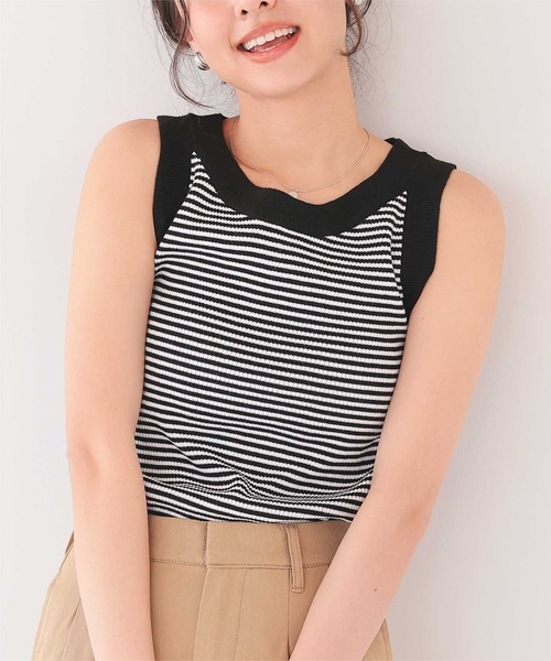 titivate（ティティベイト）の「配色リブニットタンクトップ（タンクトップ・レディース・ブラウン系その他2/ブラウン系その他/ブラック系その他/ホワイト系その他/ブルー系その他/イエロー系その他/グレー系その他/ホワイト系その他2/ブラック系その他2・L/M/S）」の4枚目の写真