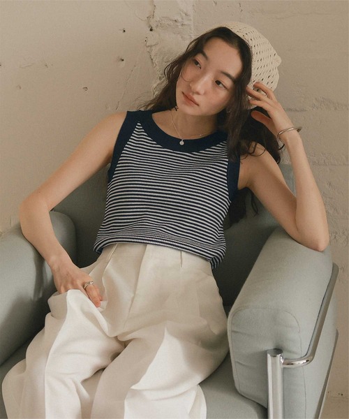 titivate（ティティベイト）の「配色リブニットタンクトップ（タンクトップ・レディース・ブラウン系その他2/ブラウン系その他/ブラック系その他/ホワイト系その他/ブルー系その他/イエロー系その他/グレー系その他/ホワイト系その他2/ブラック系その他2・L/M/S）」の8枚目の写真