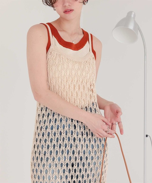 titivate（ティティベイト）の「配色リブニットタンクトップ（タンクトップ・レディース・ブラウン系その他2/ブラウン系その他/ブラック系その他/ホワイト系その他/ブルー系その他/イエロー系その他/グレー系その他/ホワイト系その他2/ブラック系その他2・L/M/S）」の3枚目の写真