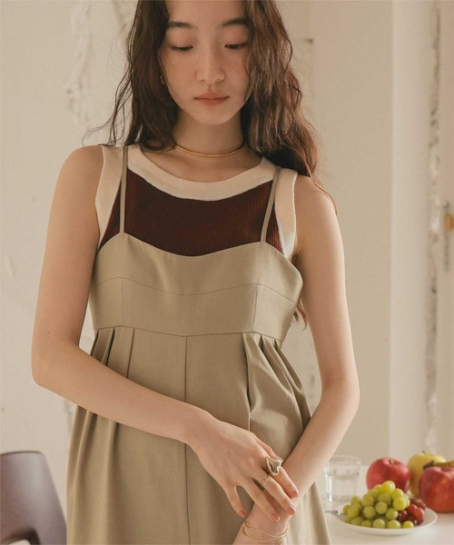 titivate（ティティベイト）の「配色リブニットタンクトップ（タンクトップ・レディース・ブラウン系その他2/ブラウン系その他/ブラック系その他/ホワイト系その他/ブルー系その他/イエロー系その他/グレー系その他/ホワイト系その他2/ブラック系その他2・L/M/S）」の10枚目の写真